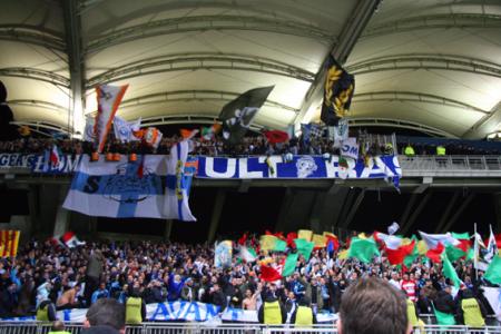 18-LYON-OM 03.jpg